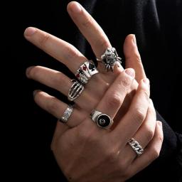 6ps Men's Punk Exaggerate Skull Ghost Claw Poker Clown Number Round Ring For Men's Personality Street Punk Ring Anillo De Hombre