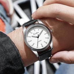 Casual Leather Strap Quartz Watches For Men Luxury Brand Fashion Wristwatch Reloj Hombre Montre Homme Erkek Saat الساعات Clock