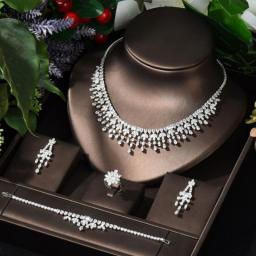HIBRIDE New Dubai Jewelry Sets Leaf Design Bridal Necklace Earring Set AAA Cubic Zirconia Femme Ladies Wedding Accessories N-242