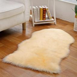 Washable Long Hair Luxury Carpet Modern Home Decoration Living Room Bedroom Bedside Soft Faux Fur Mat Fluffy White Furry Carpets