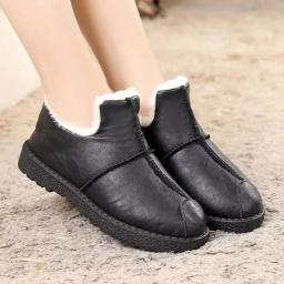 2023 New Womens Flat Shoes Winter Shoes Women Plush Warm Footwear Leather Woman Loafers Slip On Casual Ladies Warm Shoes