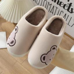 Women Fur Slippers New Arrival Cartoon Bear Slides Non-Slip Winter Plush Slippers Indoor Bedroom Warm Shoes For Female Male