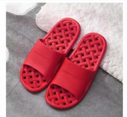 New Leaky Slippers Bathroom Bathing Simple Men's And Women's Home Indoor Massage Sandals And Slippers Featured Beach Slippers