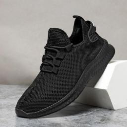 Men Shoes Breathable Mesh Running Shoes Slip On Walking Sneakers For Men Tenis