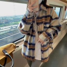 Plaid Woolen Shirt Coat Women's Spring And Winter 2022 New Loose And Versatile Retro Medium Length Woolen Coat Trend