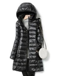 Women's Winter Jackets 2021 New Ultra Light Portable Winter Coat Hooded Female Duck Down Jacket Hood Removable Windbreaker 5XL