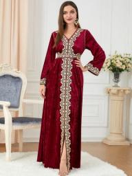Winter Velvet Muslim Dress Women Abaya Embroidery Morocco Party Dress Thicken Split Abayas Kaftan Islam Turkey Arabic Long Robe