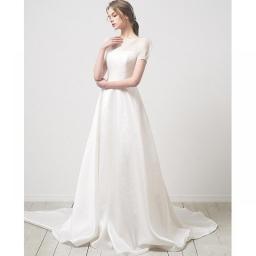 2023 Boat Neck Bride Dresses Half Sleeves French Satin Empire Wedding Dress Photo-Shooting Tour Robe De Mariée Even Gown Bridal