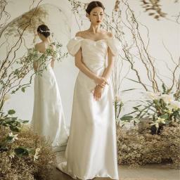2022 Off-Shoulder Puff Sleeves Mermaid Ivory Strapless Bride Dresses Wedding Dress Satin Simple Korea Backless Ivory Bridal Gown