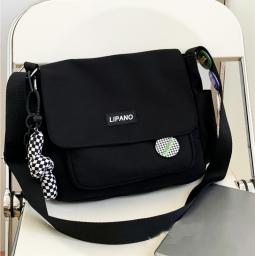 Waterproof Nylon Messenger Bag For College Students Casual Shoulder Bag For Class Japanese Bag Retro Messenger Bag Unisex