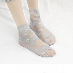 Summer Women Nylon Thin Socks Breathable Flower Lace Non-slip Invisible Socks Summer Cool Thin Socks Fashion Women Ankle Socks