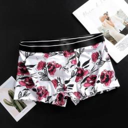 Underwear Men Sexy Pouch Bulge Underpants Male Solid Trunks Mens Ice Silk Boxer Soft Underpants Breathable Arrow Panties