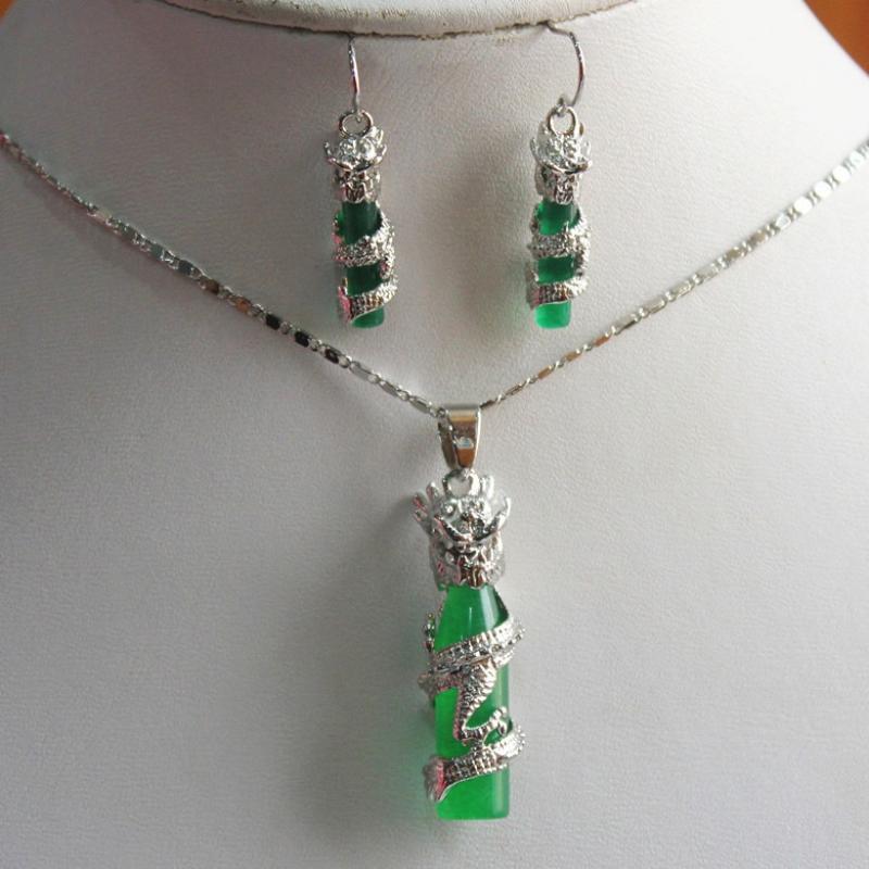 Women's Wedding wholesale/retail jewelry green gem cylinder+  pendant & earring set with chain  jewelry real noble lady's