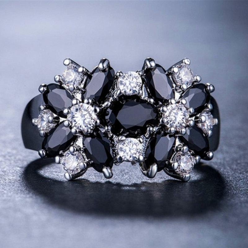 Cute Female Pink Crystal Stone Ring Charm Silver Color Thin Wedding Rings For Women Dainty Bride Flower Zircon Engagement Ring