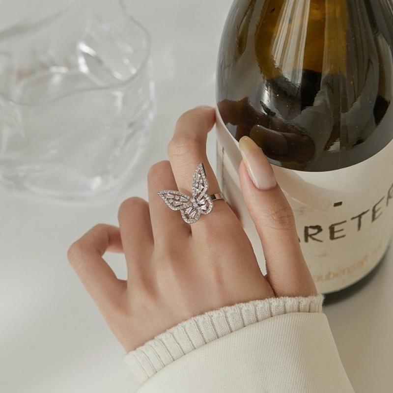 Delicate 14K Gold Plated Butterfly Open Rings for Women Luxury Zircon CZ Flower Adjustable Rings