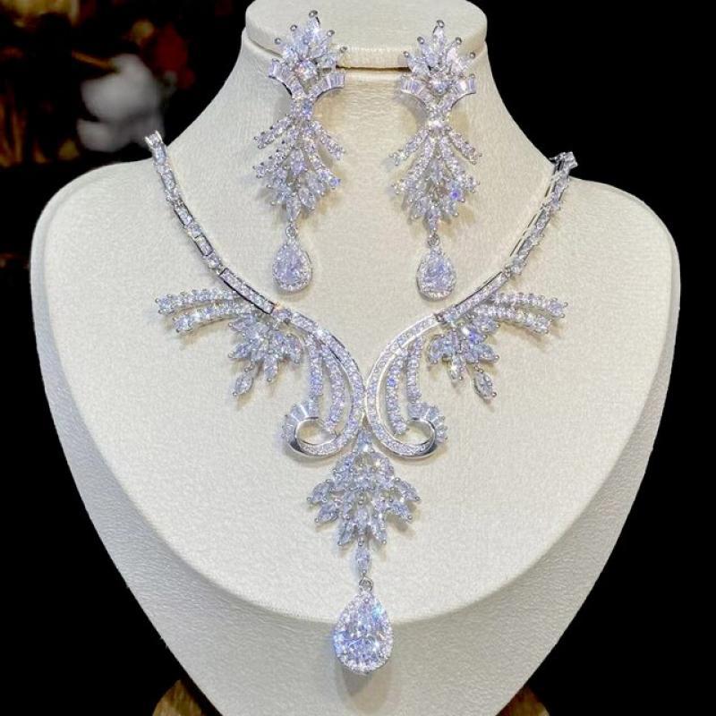 Elegant White Cubic Zirconia Jewelry Set Women Necklace Pendant Earrings for Bridal Wedding Accessories Birthday Gifts X243