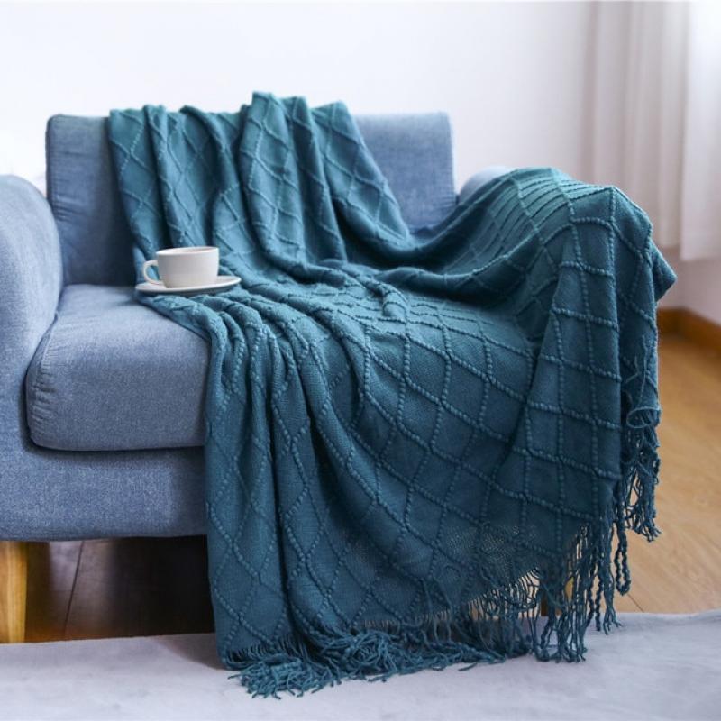 Inyahome Knitted Throw Blankets Lightweight Decorative Farmhouse Warm Woven Soft Cozy Knit Blanket with Tassel for Couch and Bed