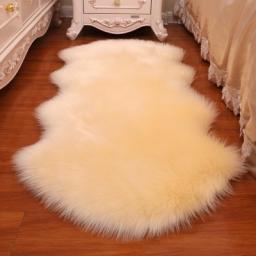 2023 New Plush Soft Sheepskin Bedroom Carpet Imitation Wool Pad Long Hair Bedside Mat Sofa Cushion Rugs Living Room Fur Carpet