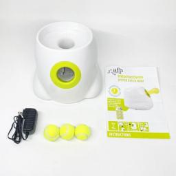 Dog Pet Toys Tennis Launcher Automatic Throwing Machine Pet Ball Throw Device 3/6/9m Section Emission With 3 Balls Dog Training