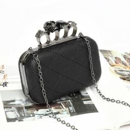 XGRAVITY 2023 New Fashion Skull Finger Bags Elegant Chain Bag Women Casual Clutches Handbags Envelope Bags Ladies Ghost Bag 050