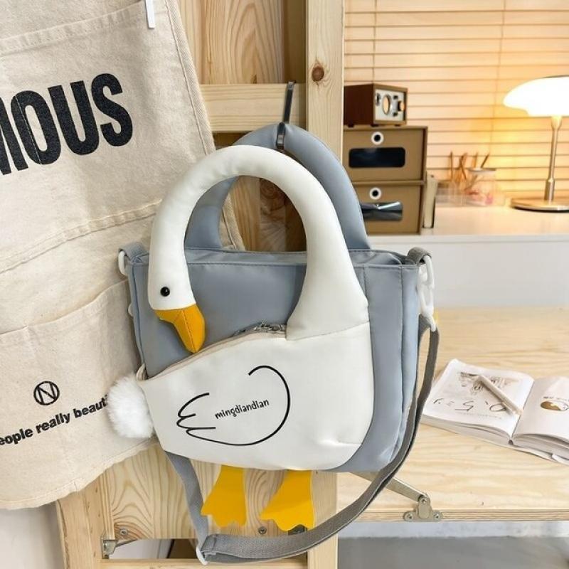 2022 Lovely Women Canvas Goose Bag Duck Diagonal Straddle Bag Girl Student Shoulder Bag Female Cartoon Animal Profile Pack