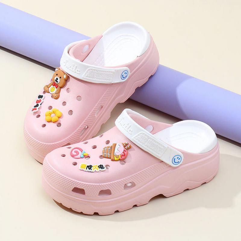 2023 new thick-soled slippers women's summer outer wear increased non-slip high-heeled shoes hole shoes beach sandals home shoes