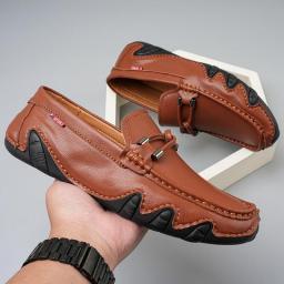 Genuine Leather Men Casual Shoes Luxury Brand Soft Mens Loafers Moccasins Breathable Slip On Black Flats Driving Shoes Plus Size
