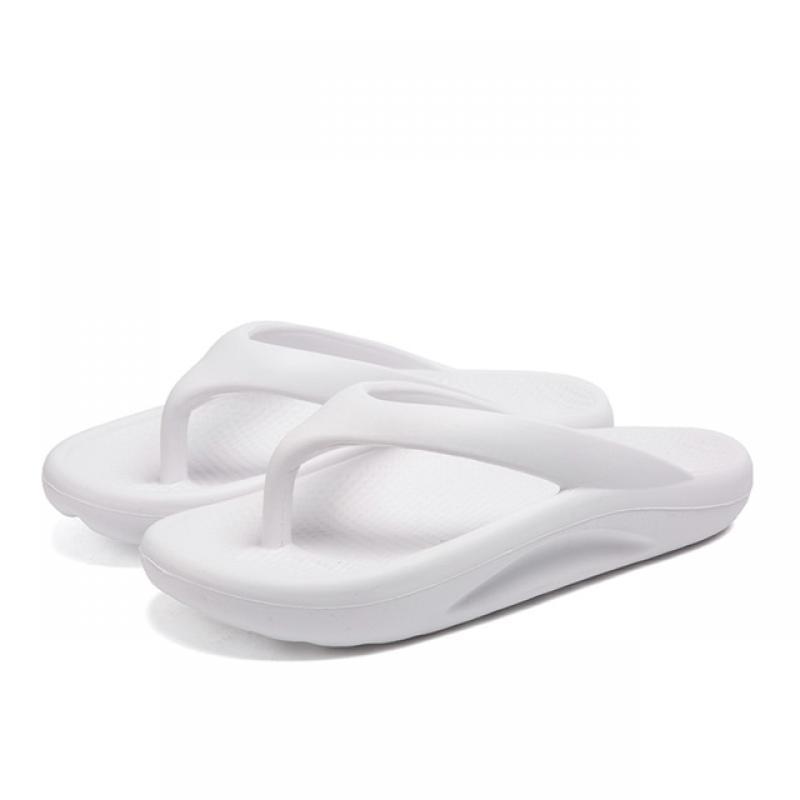 New Nutral Soft Bottom Not Easy To Slip Flip Flops Fashion Trend Men's Flip Flops Casual Beach Shoes Large Size 46 Men Sandals
