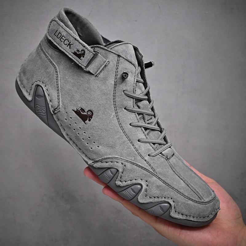 Men Boots New In 2023 Casual Shoes Male High Top Luxury Sneakers Free Shipping Warm Leather Loafers Shoes Men Motorcycle Boots