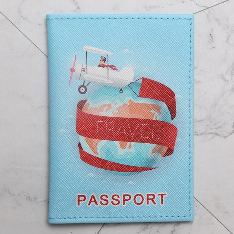 2021 New Fashion World map Color Unisex Passport Cover With Traveling Built in RFID Blocking Protect Personal Information