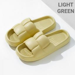 Summer Soft Shoes Cloud Slippers Indoor Mute Bathroom Anti-slip Slide Eva Beach Flip Flops Men Ladies Leisure Sandals 2023 슬리퍼