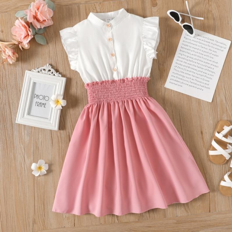 PatPat Kid Girl Button Design Smocked Splice Ruffled Flutter-sleeve Dress