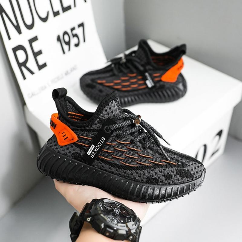 New Young Children Sneakers Boys Girls Coconut Casual Shoes Kids Breathable Flying Knit Trainers Lightweight Sole Running Shoes