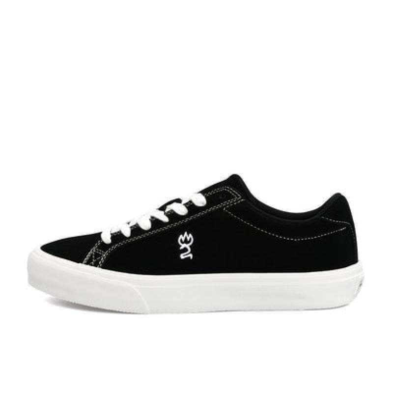 Joiints Black Shoes for Men Suede Leather Sneaker Fashionable Teenager Vulcanized Skateboarding Shoe Casual  Walking Feetwear