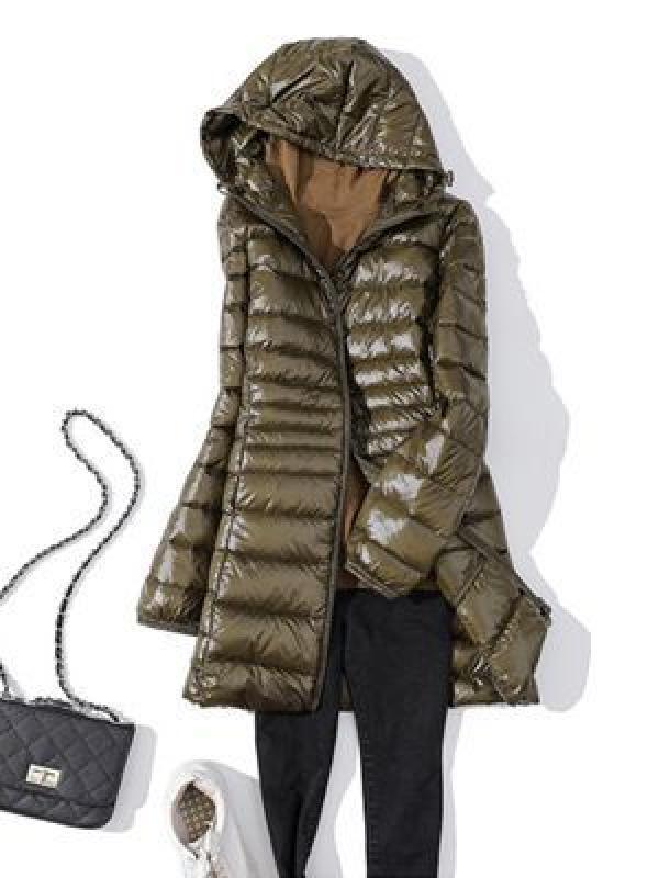 Woman Duck Down Jackets Autumn Winter Ultralight Hooded Women Down Coat Portable Long Parkas Padded Puffer Overcoat 5XL 6XL 7XL
