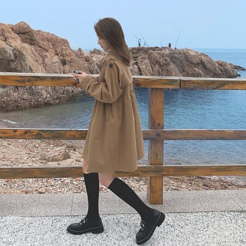 Autumn and winter high-quality khaki trench coat 2022 women's classic vintage double breasted loose fit mid length trench coat