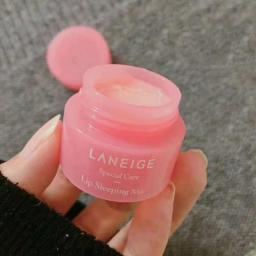 Lip Care Cream Moisturize And Nourish The Lips, And Dilute The Lip Lines Suitable For Women SAL99