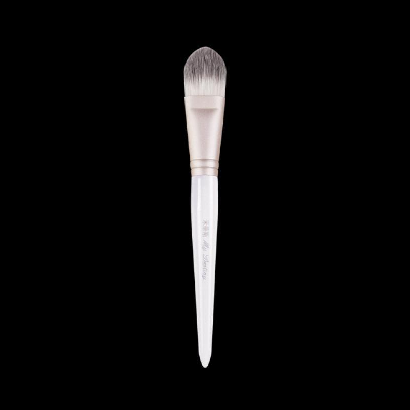 MyDestiny The Snow White Makeup Brush Flat Foundation Brush -Synthetic Hair-005