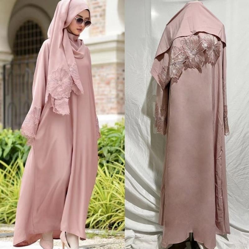 Middle Eastern Muslim women's abaya, Malay Indonesian dress + hijab, four colors