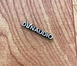 4X DYNAUDIO Speaker Aluminum 3D Sticker Trumpet Horn Sound Letter Stickers Car Styling For CC New Beetle