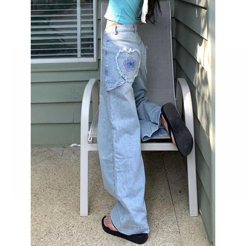 Embroidered love pocket small flower jeans women Autumn Winter Korean version design loose high waist straight wide leg trousers