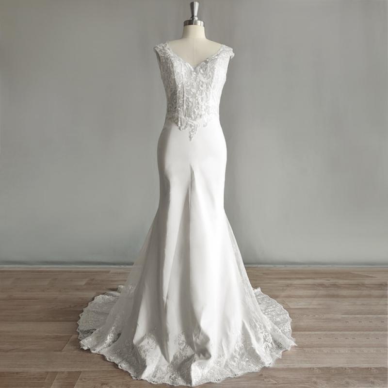 DIDEYTTAWL Real Picture V Neck Sleeveless Mermaid Wedding Dress Lace Appliques Sweep Train Bridal Gown Custom Made