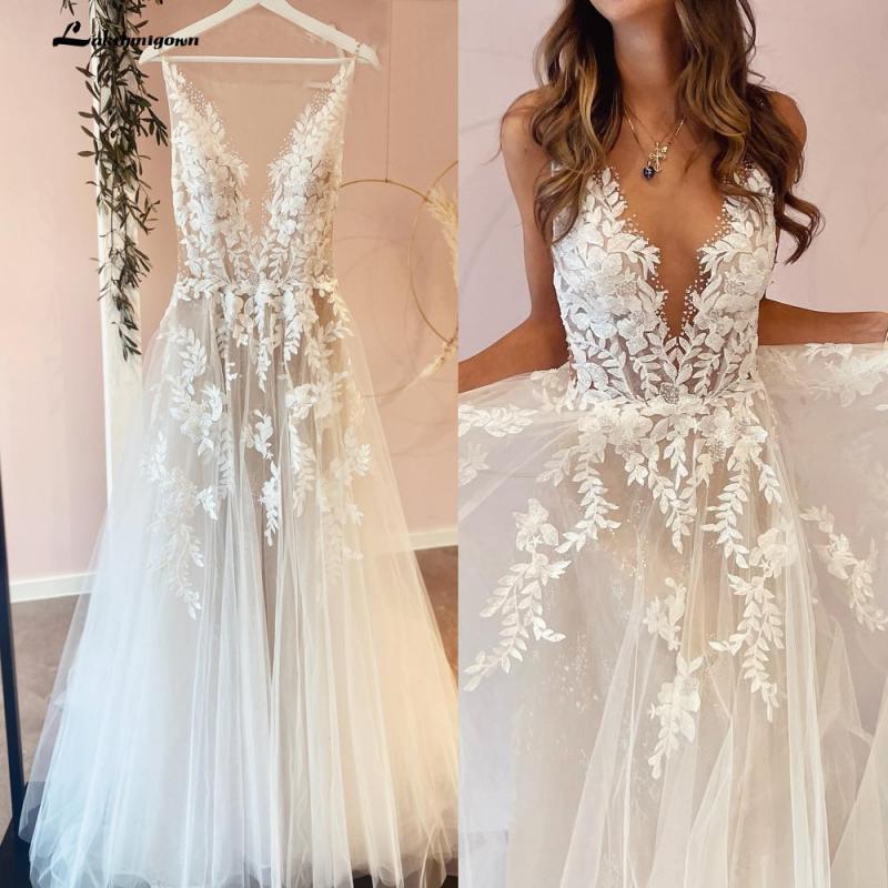 Sexy A-Line Backless Wedding Dress 2023 Vintage Lace Applique Beaded Off White Tulle Wedding Gowns Trouwjurk Long Bridal Dress