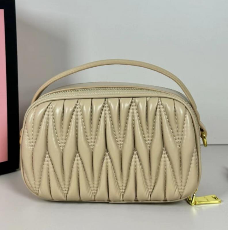 2024 new women's shoulder bag, handbag. 100% genuine leather, top-quality, high-quality lambskin.
