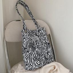 Korean Chic Big Casual Tote Bag Leopard Shoulder Bag Ladies Canvas Bag New Shopping Bag Student Print Handbag Bolsa Mujer