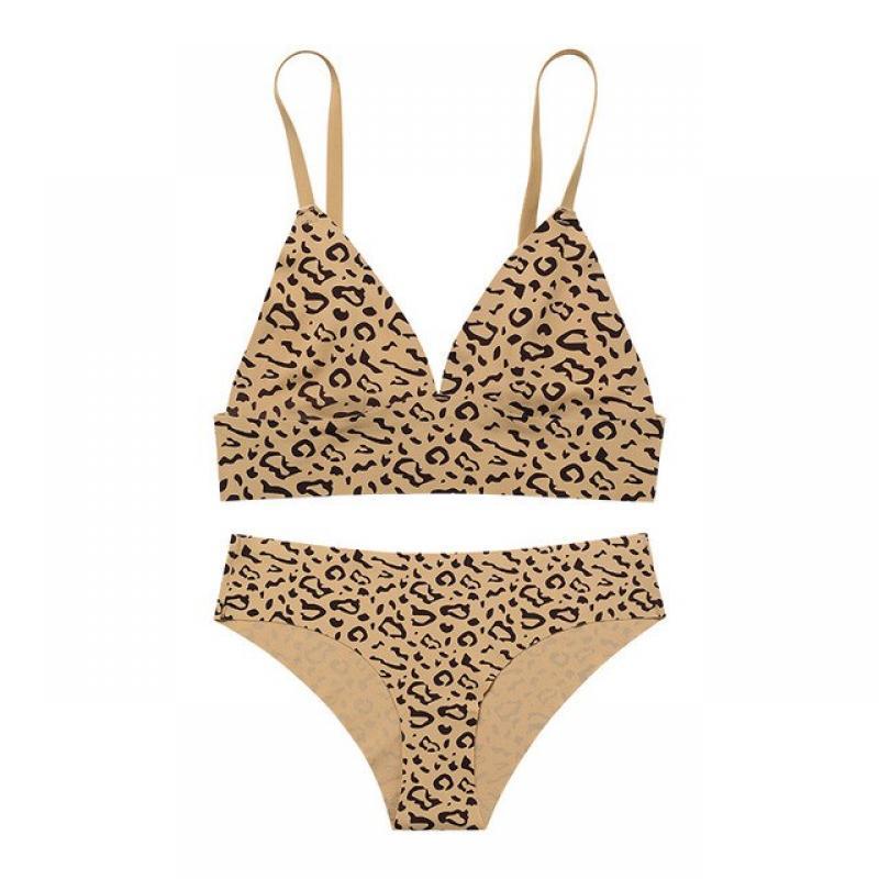 2023 New Sexy Leopard Print Seamless Bra Set Female Comfortable Push Up Undersuit Beautiful Back Support Underwear Suit
