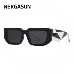 WERGASUN Fashion Small Frame Square Sunglasses Men Women Leopard Retro Sun Glasses Women Thick Ladies UV400