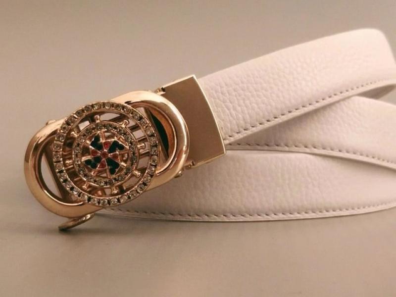 Leather belts for Women Genuine cowhide leather designer Belt women top quality 2023 new trend fashion