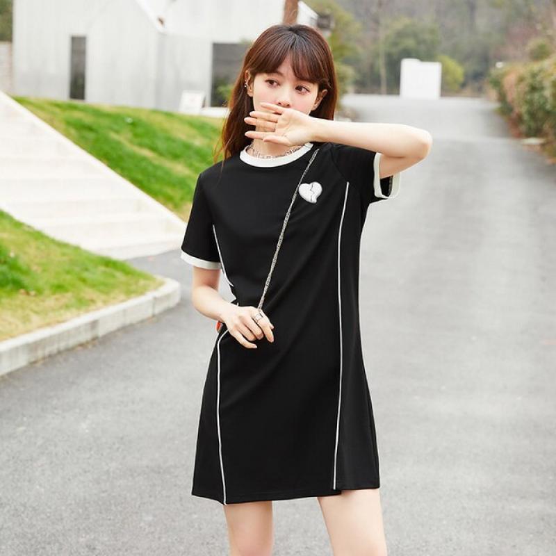 Semir Dress Women Contrast Color Sweet And Cool Knitted Dresses 2022 Summer New Love Straight Dress Sports Style All-Match