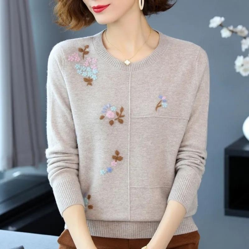 Plus Size 5XL O-neck Embroidered Knitting  Mother Sweater 2022 New Red Middle-aged Women's Autumn Sweaters Pullovers